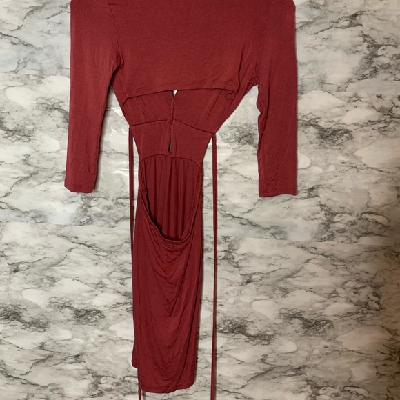 Fashion Nova Dress - Picture 3 of 5